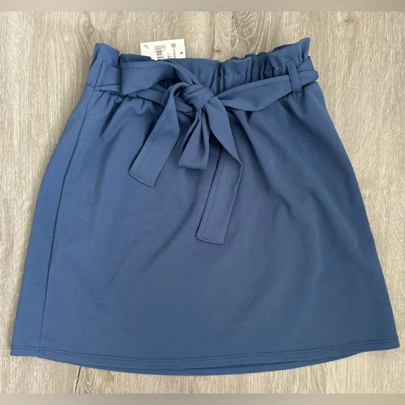 NWT Versona Potter’s Pot Mini Skirt, Sz Small - Picture 1 of 4